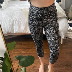 Lululemon workout leggings